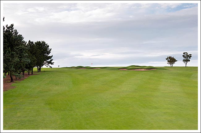 The approach to the 12th Green.